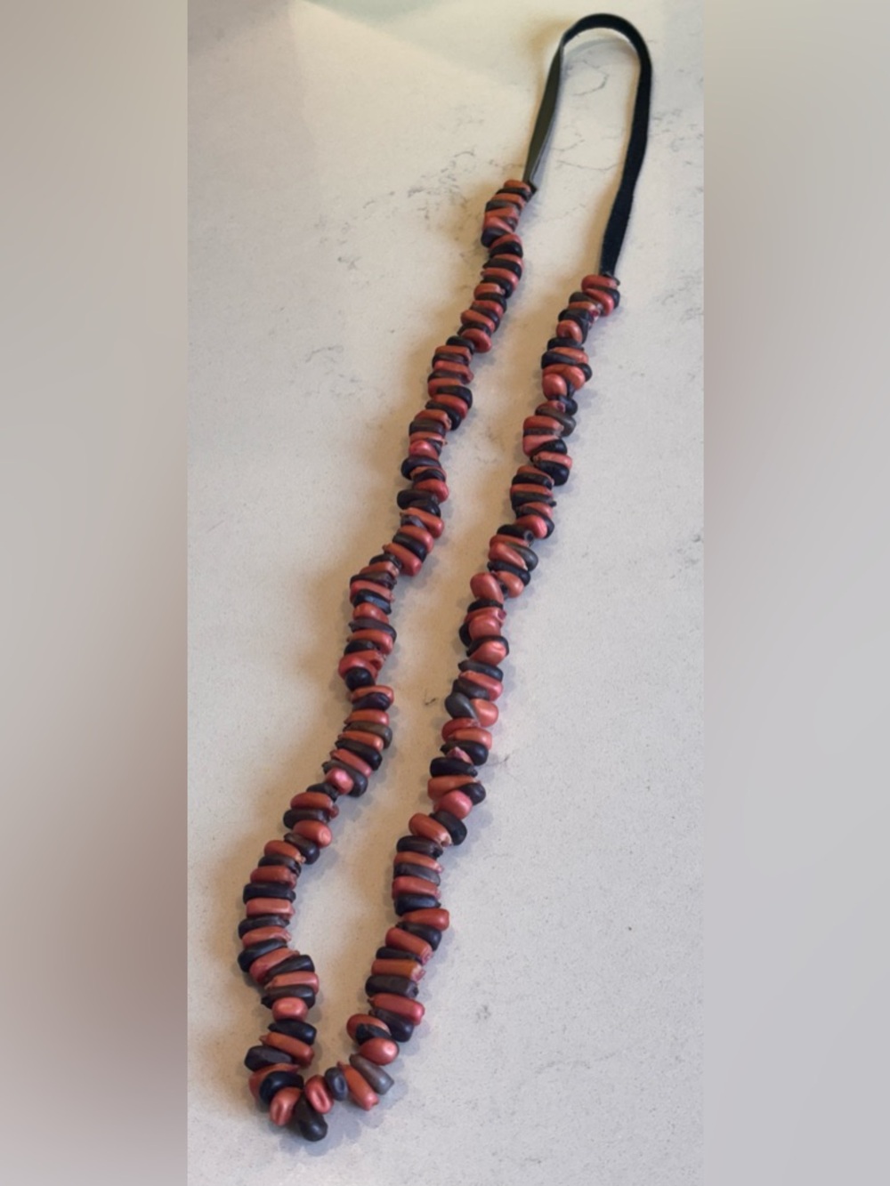 🌸 Red and Black Beaded Necklace